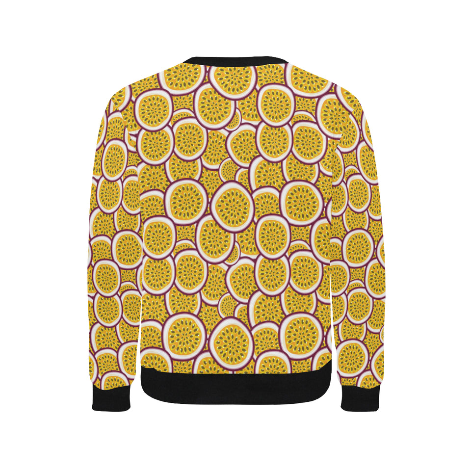 Passion fruits slice pattern Men's Crew Neck Sweatshirt