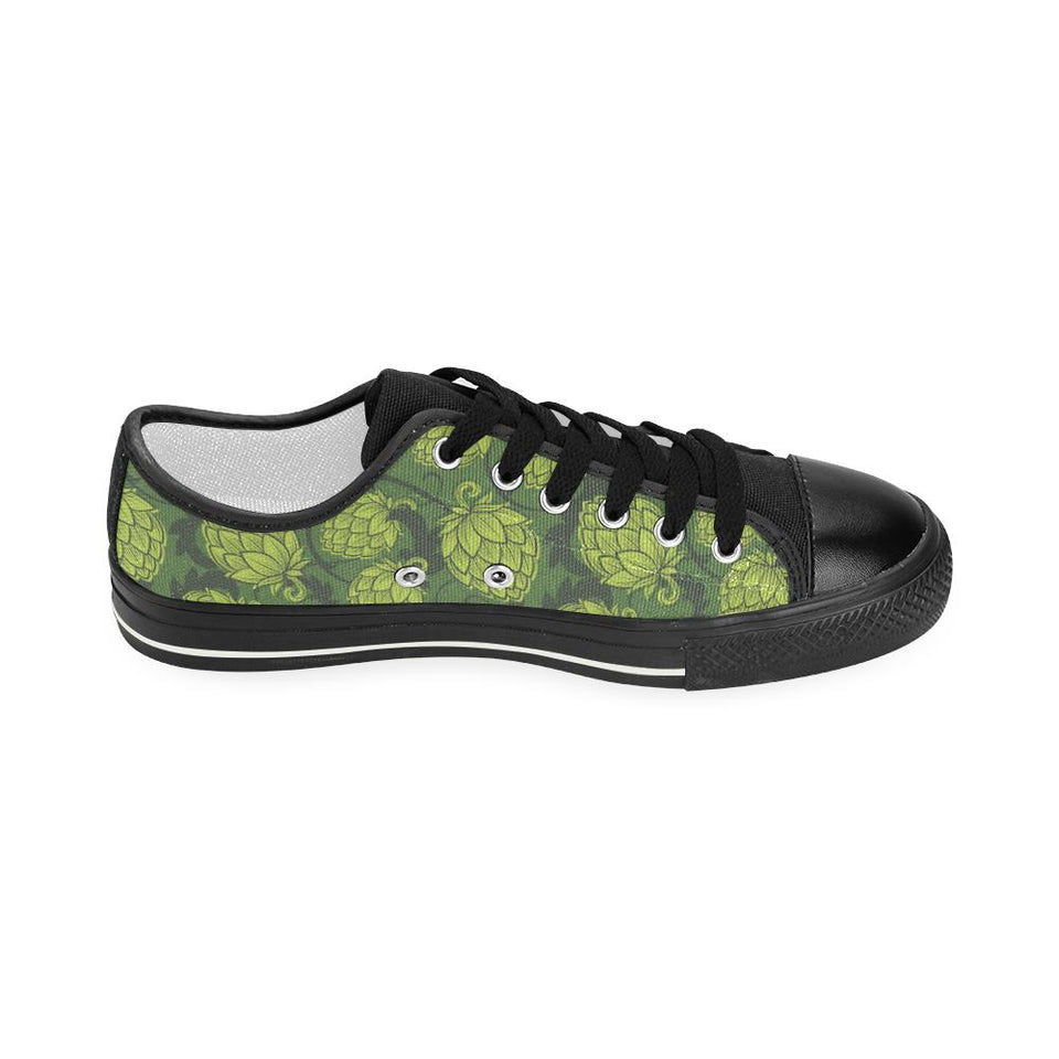 Hop pattern Hop cone background Kids' Boys' Girls' Low Top Canvas Shoes Black