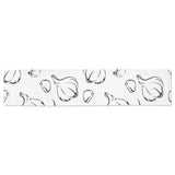 Garlic pattern black white Table Runner