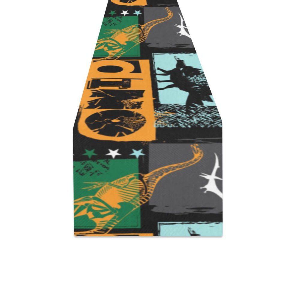 dinosaurs print pattern Table Runner