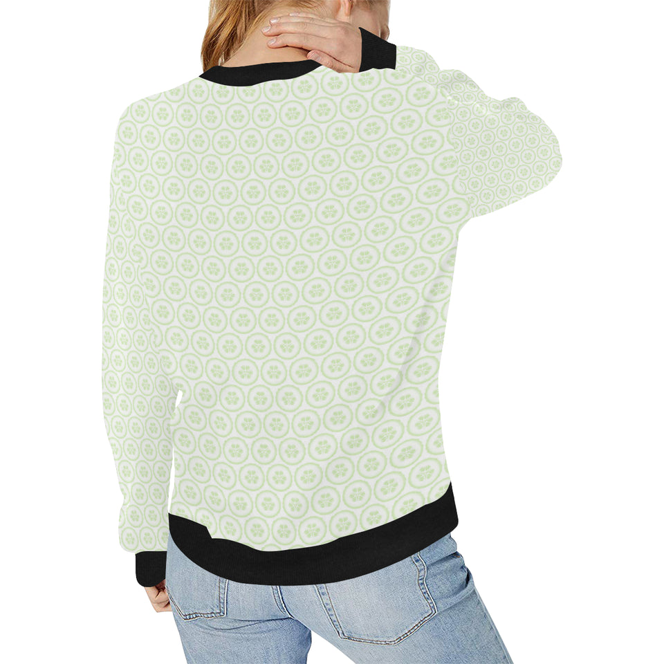 Cucumber pattern background Women's Crew Neck Sweatshirt