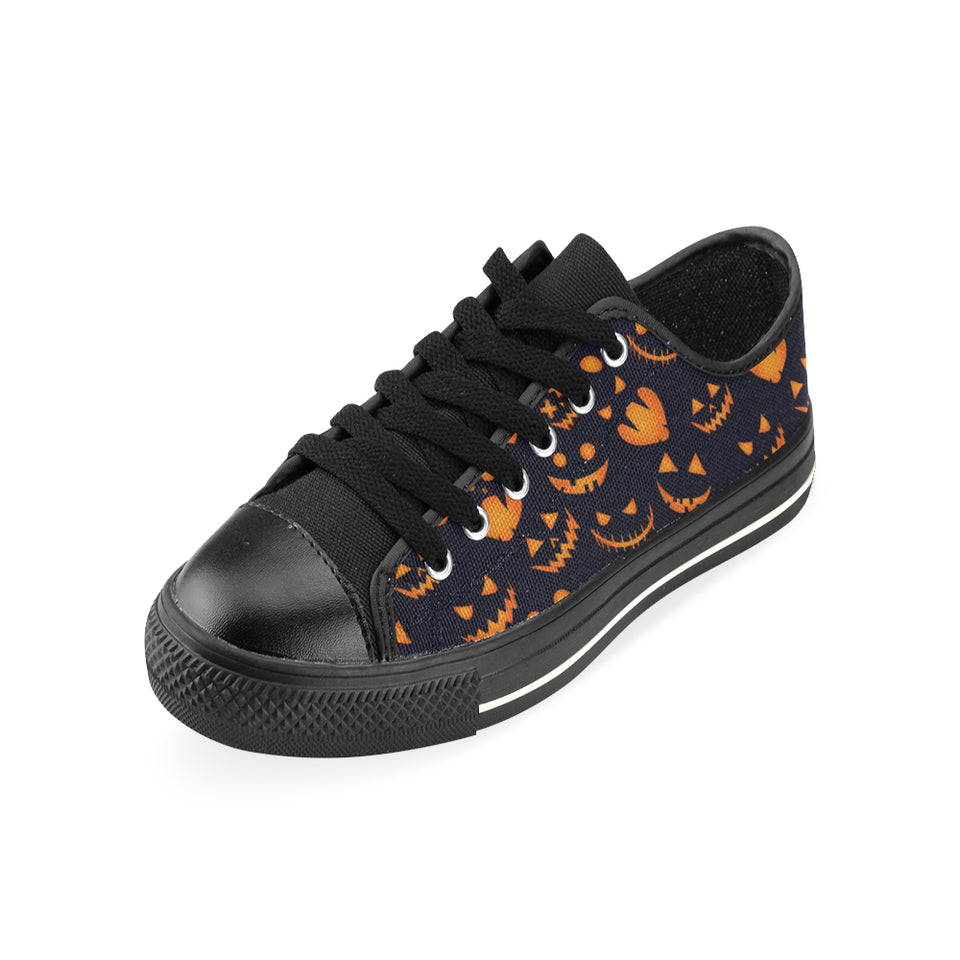 Halloween pattern Pumpkin background Men's Low Top Canvas Shoes Black