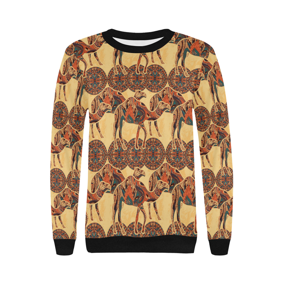 Camel polynesian tribal design pattern Women's Crew Neck Sweatshirt