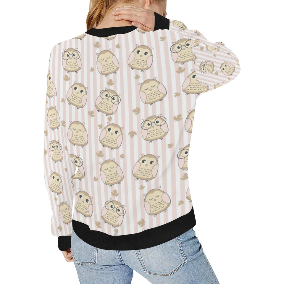 cute owl leaf Women's Crew Neck Sweatshirt