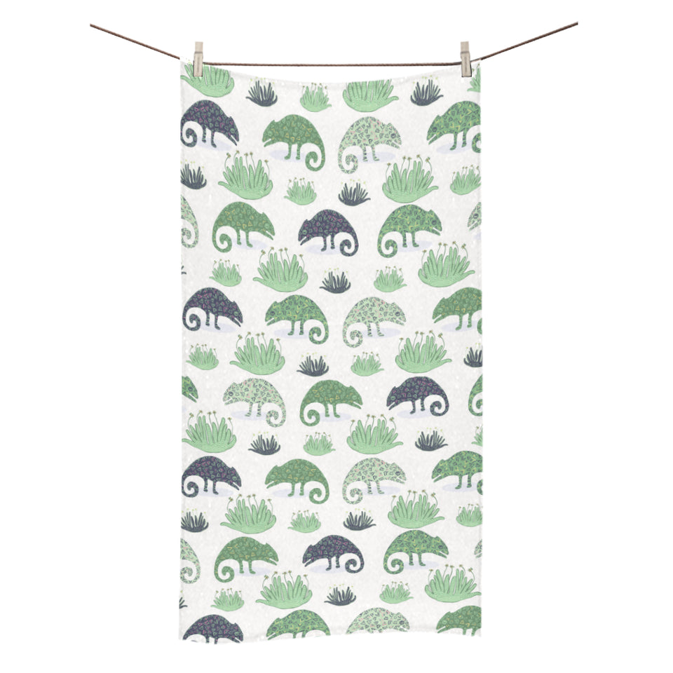 Chameleon lizard succulent plant pattern Bath Towel