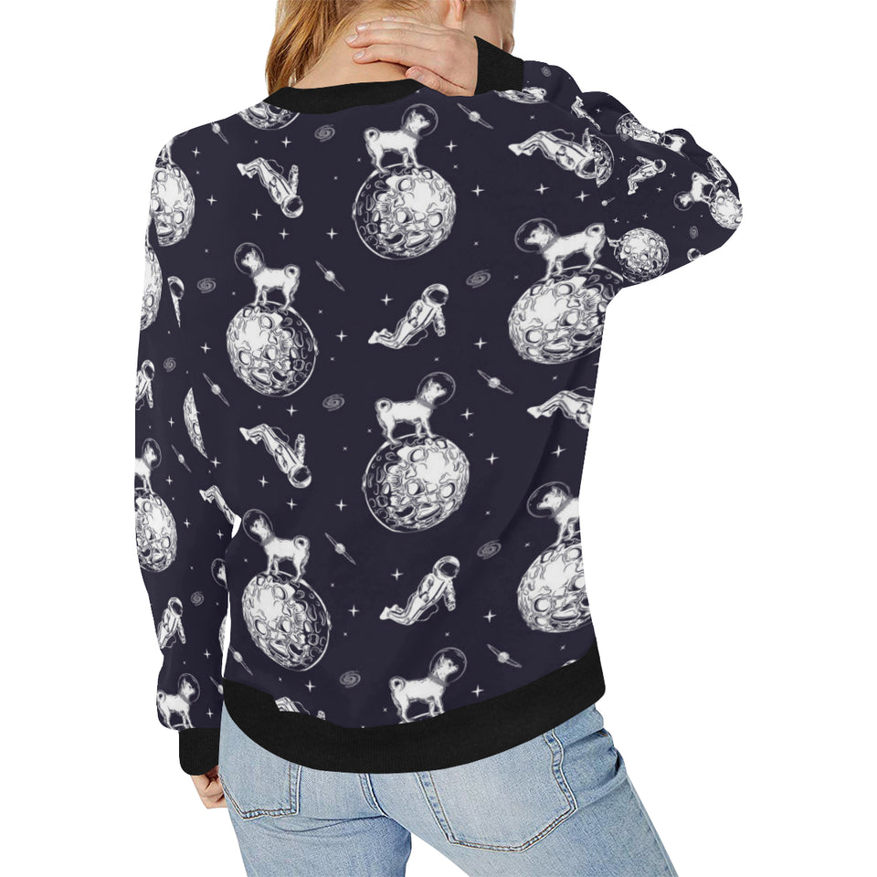 Chihuahua space helmet. astronaut pattern Women's Crew Neck Sweatshirt