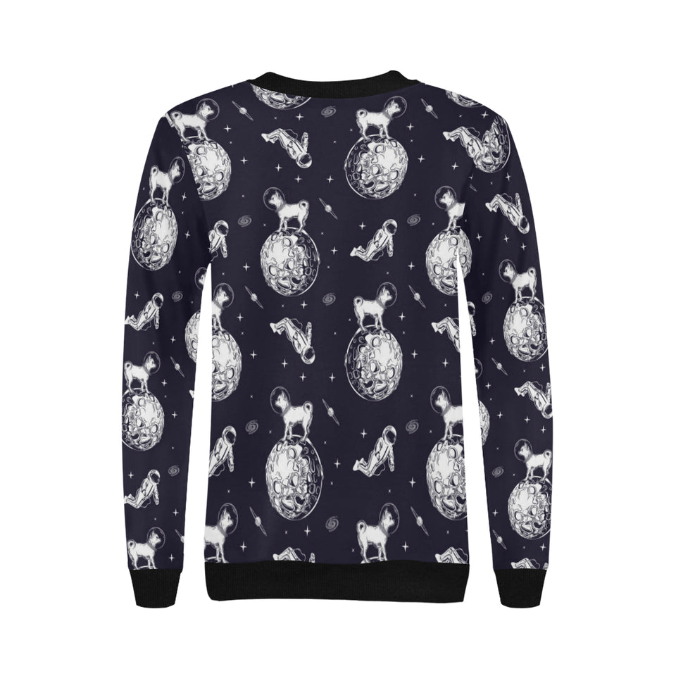 Chihuahua space helmet. astronaut pattern Women's Crew Neck Sweatshirt