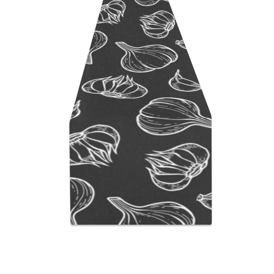 Garlic pattern black background Table Runner
