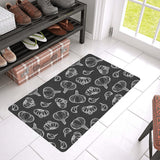 Garlic pattern black background Doormat
