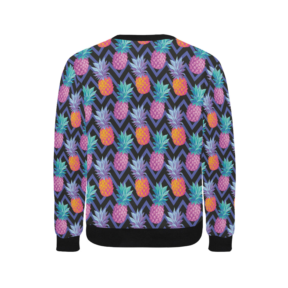 Pineapples pattern zigzag background Men's Crew Neck Sweatshirt