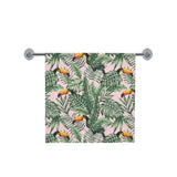 Toucan tropical green jungle palm pattern Bath Towel