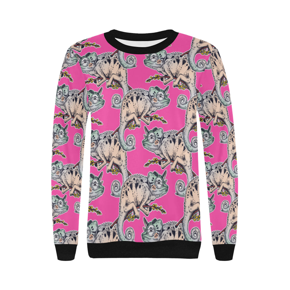 Chameleon lizard pattern pink background Women's Crew Neck Sweatshirt