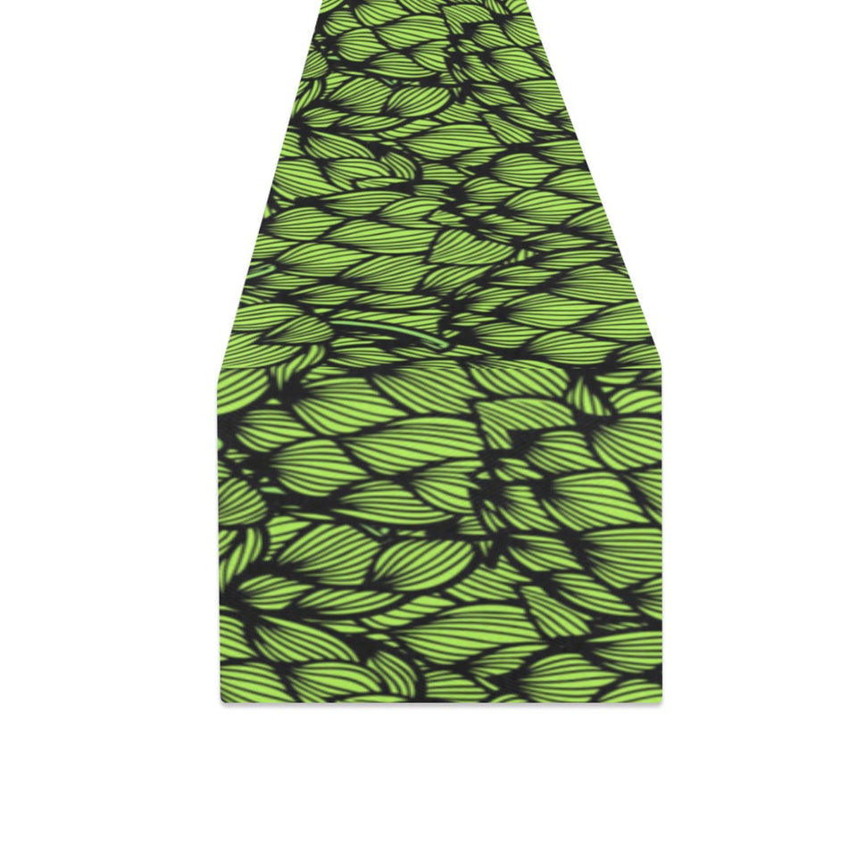 Green hop pattern Table Runner