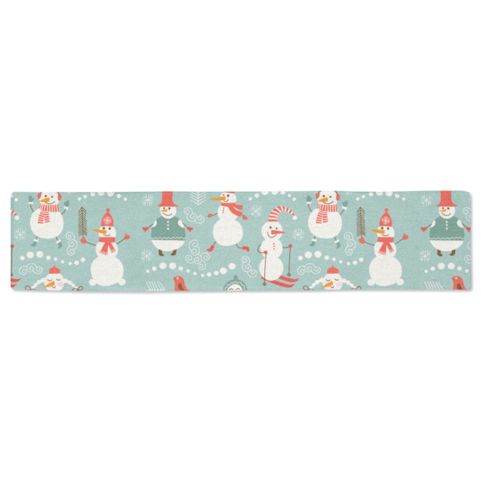 Cute snowman pattern Table Runner