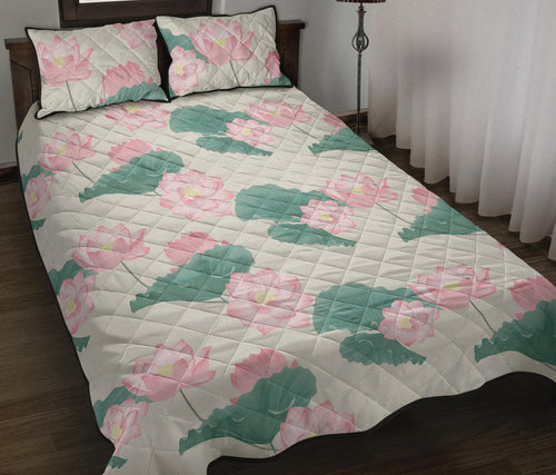 Pink lotus waterlily leaves pattern Quilt Bed Set