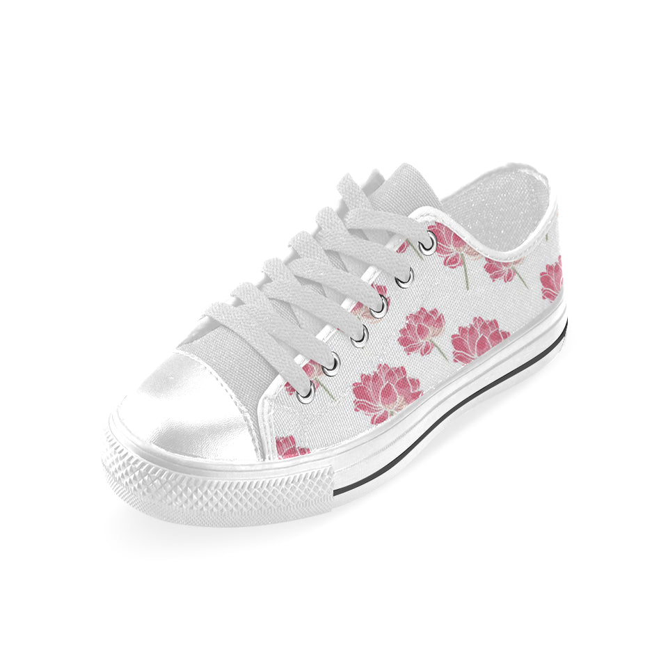 Pink lotus waterlily pattern Men's Low Top Canvas Shoes White