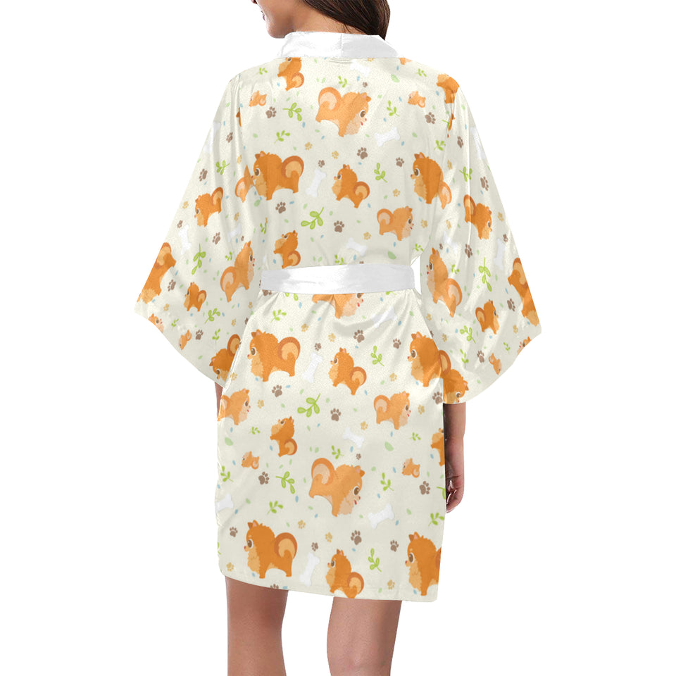 Cute brown pomeranian paw leave bone pattern Women's Short Kimono Robe