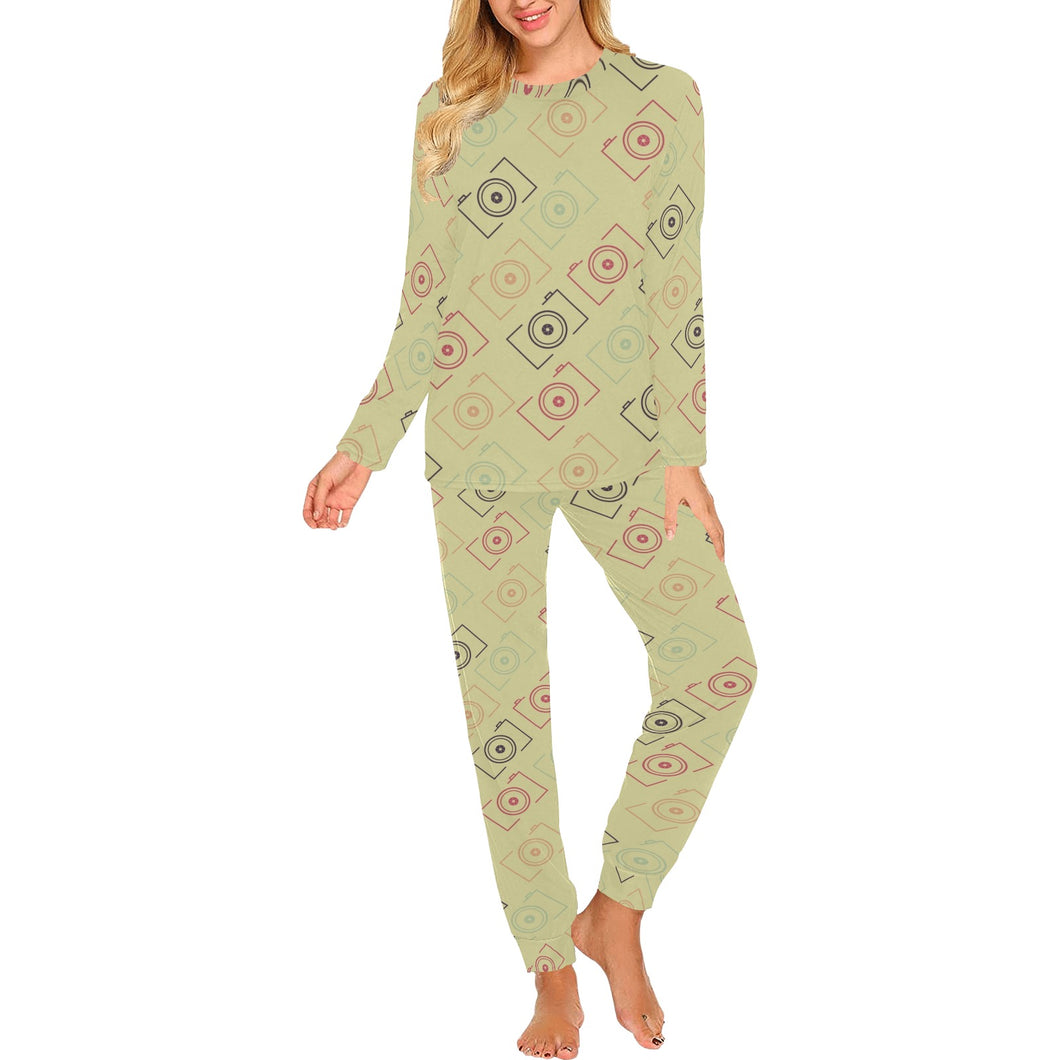Camera Pattern Print Design 01 Women's All Over Print Pajama Set