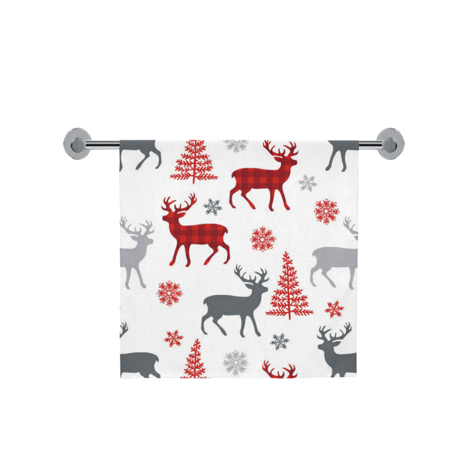 Deer tree snowflakes chrismas pattern Bath Towel