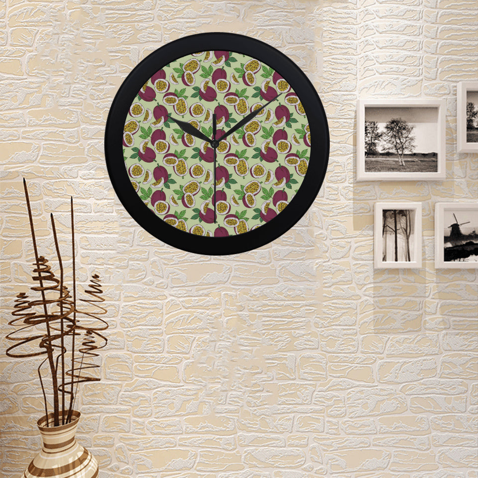 Paassion fruit pattern Elegant Black Wall Clock