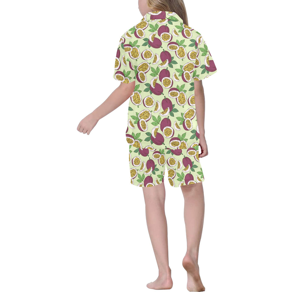 Paassion fruit pattern Kids' Boys' Girls' V-Neck Short Pajama Set