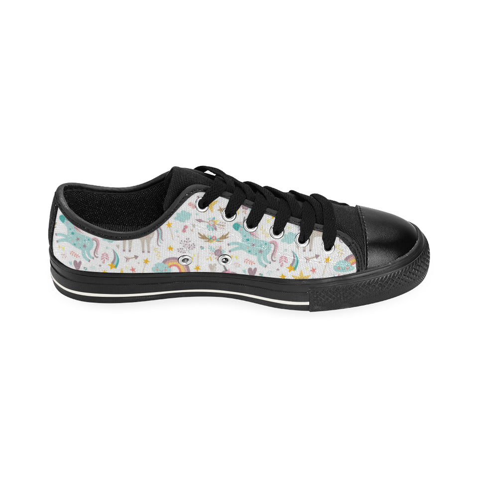 Colorful unicorn pattern Men's Low Top Canvas Shoes Black