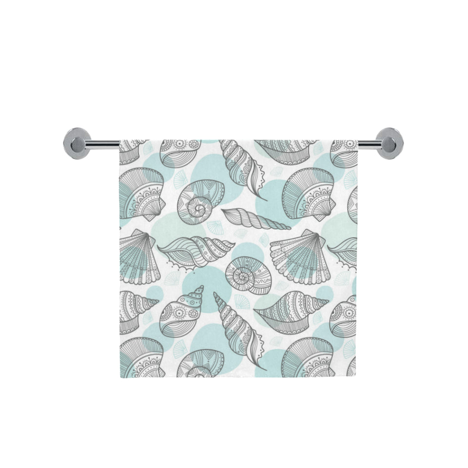 Shell polynesian tribal Bath Towel