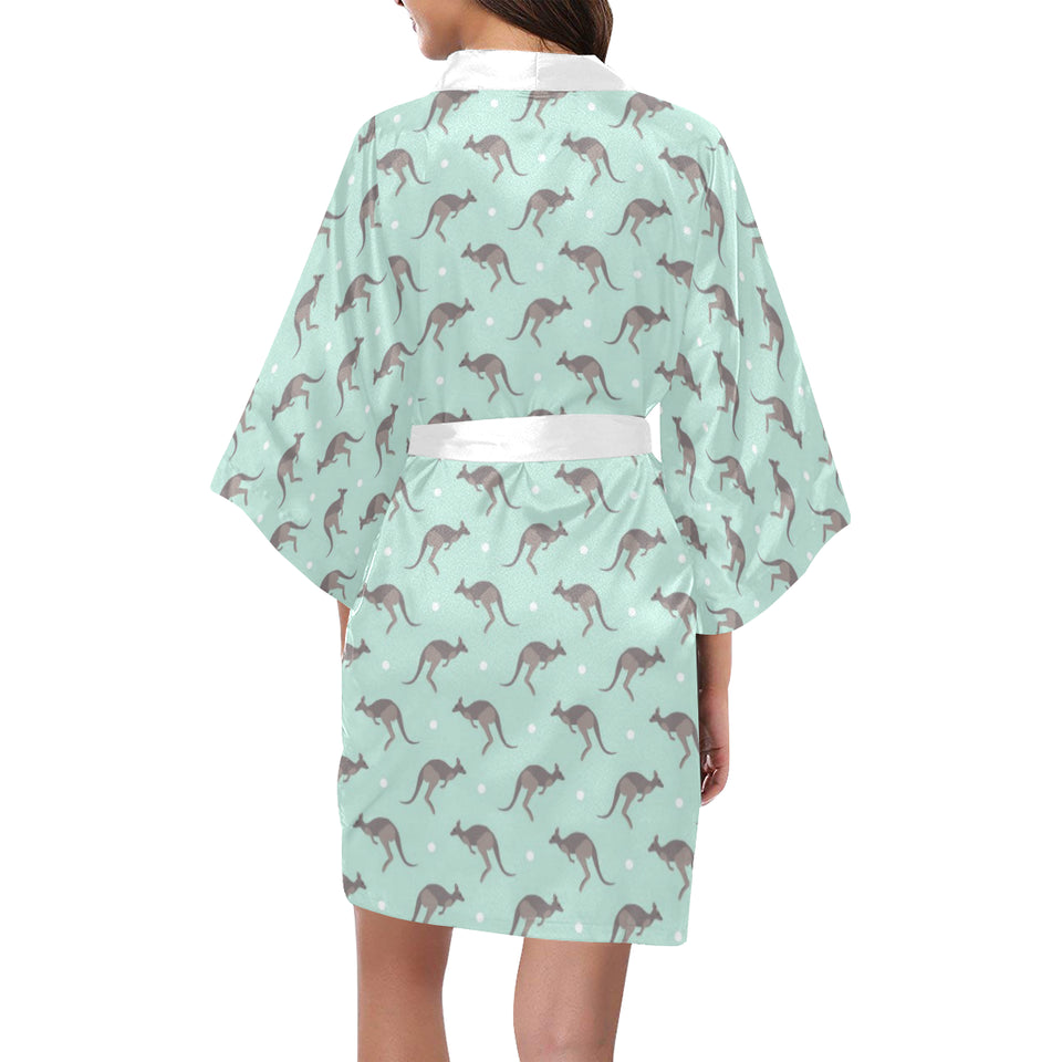 Kangaroo pattern background Women's Short Kimono Robe