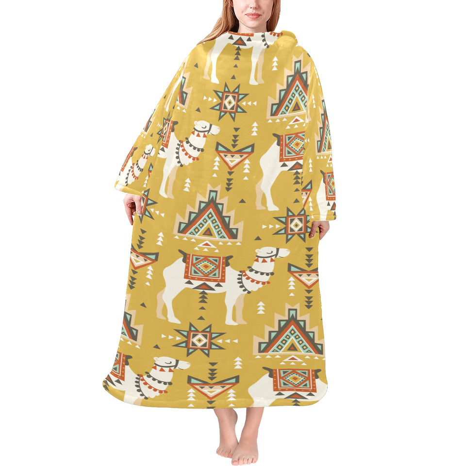 Camels ethnic motif pattern Blanket Robe with Sleeves