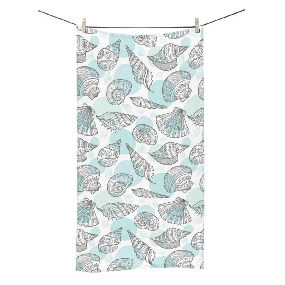 Shell polynesian tribal Bath Towel