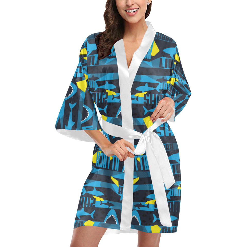 Shark dangerous Women's Short Kimono Robe