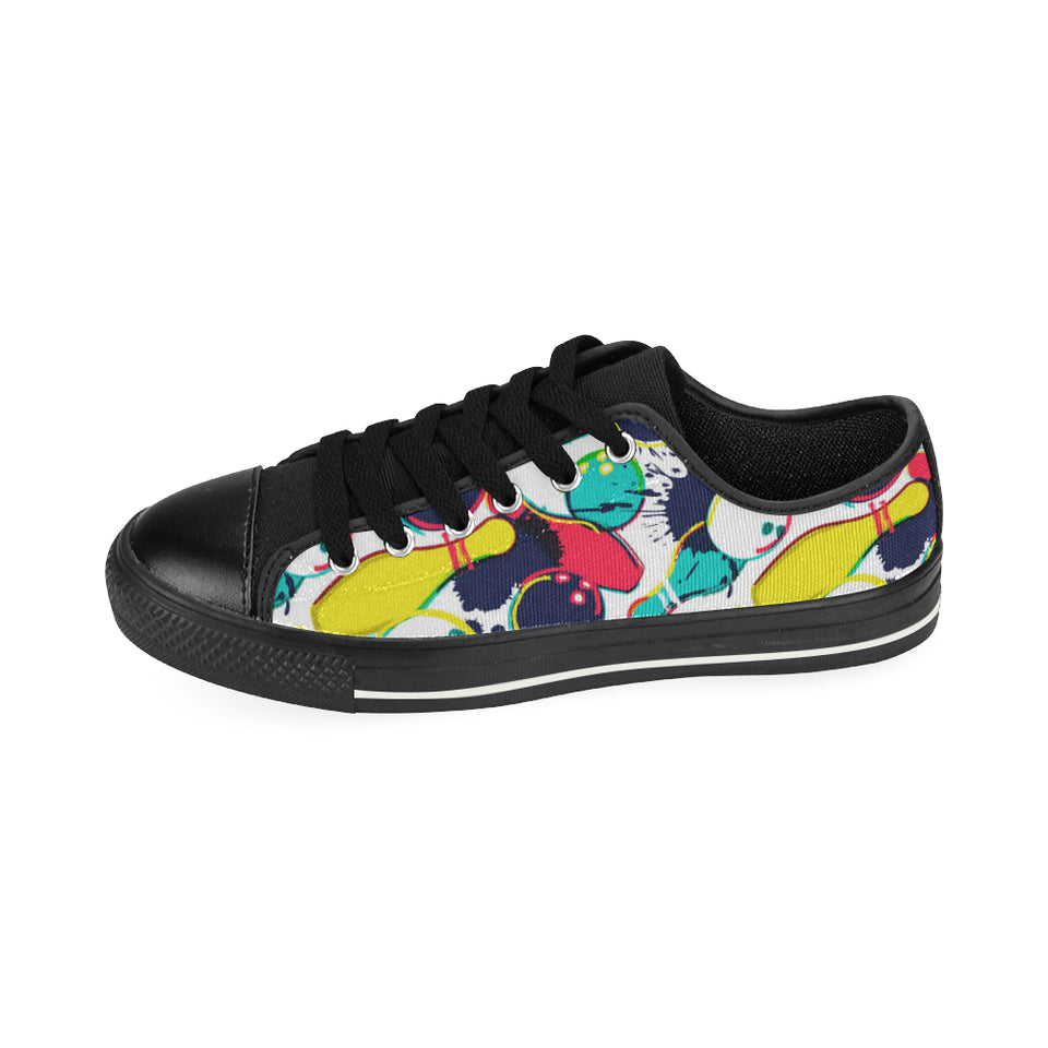 watercolor bowling ball pins Men's Low Top Canvas Shoes Black