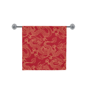 Gold dragons red background Bath Towel