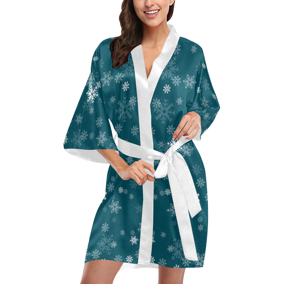 Snowflake pattern dark background Women's Short Kimono Robe