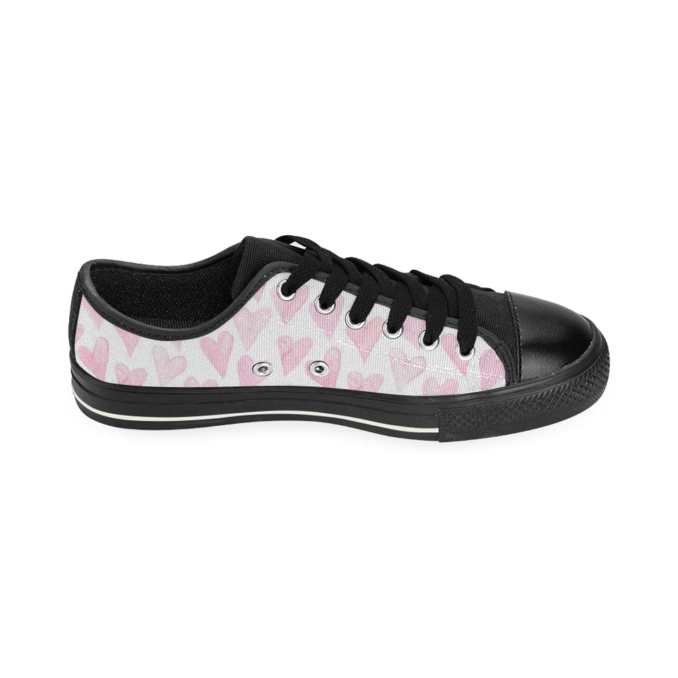Watercolor pink heart pattern Men's Low Top Canvas Shoes Black