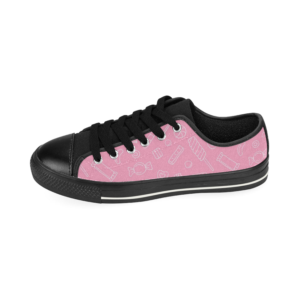 Sweet candy pink background Men's Low Top Canvas Shoes Black