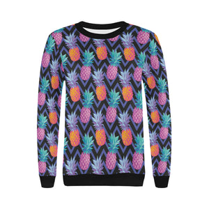 Pineapples pattern zigzag background Women's Crew Neck Sweatshirt