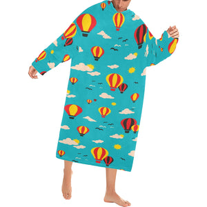 Hot Air Balloon Sky Pattern Blanket Robe with Sleeves