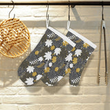 Beautiful gold autumn maple leaf pattern Heat Resistant Oven Mitts
