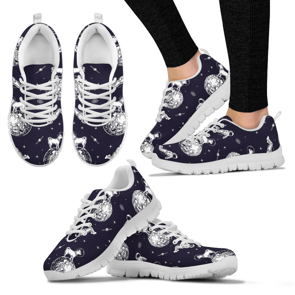 Chihuahua Space Helmet Astronaut Pattern Women'S Sneaker Shoes