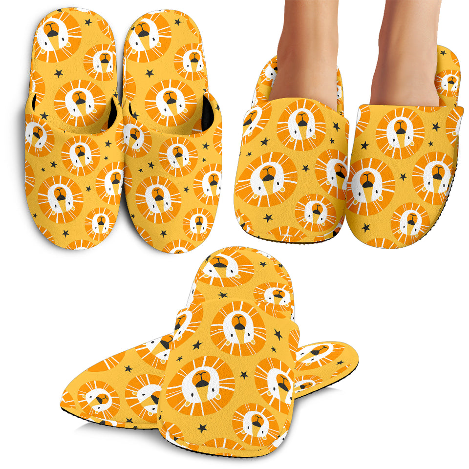Lion Pattern Print Design 03 Slippers