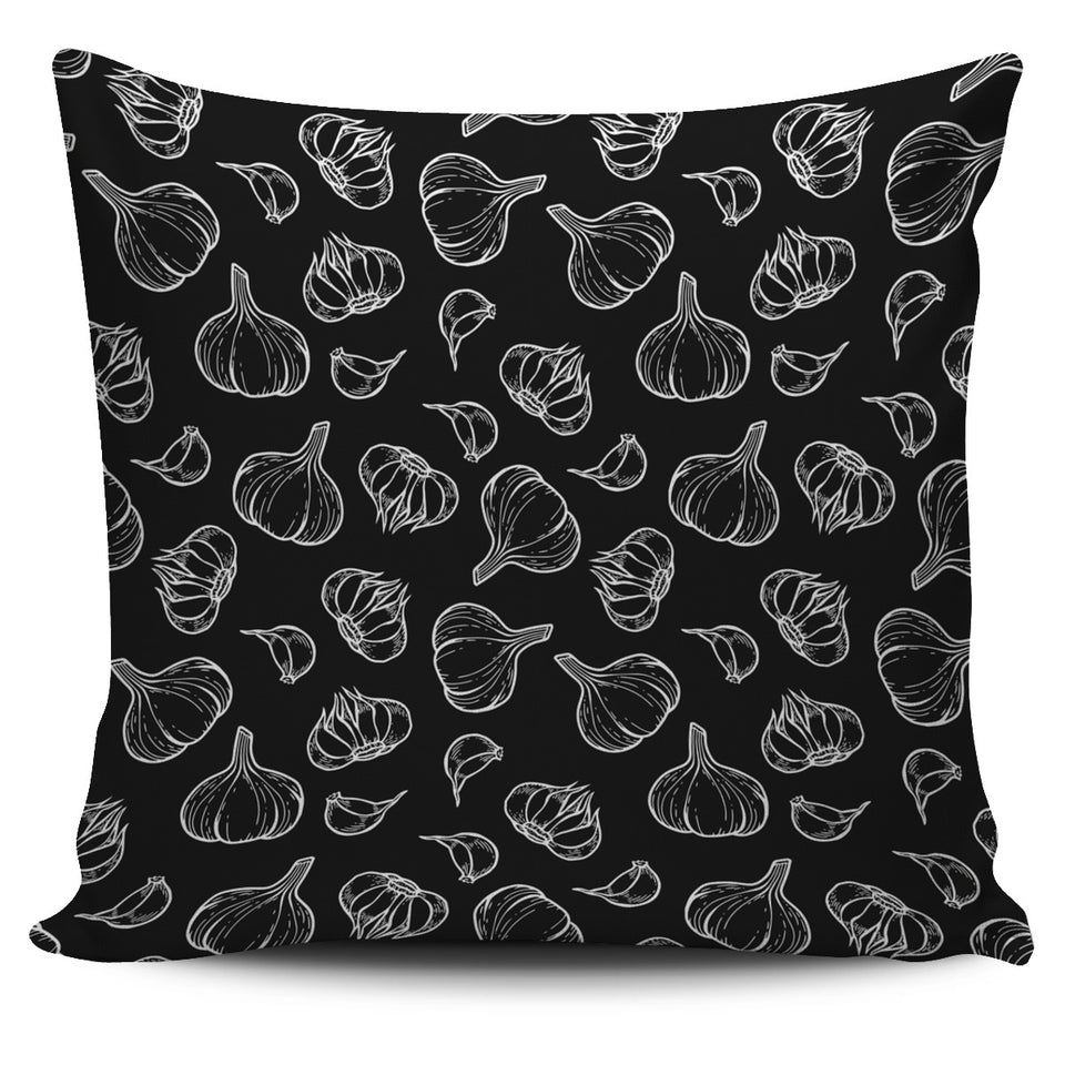 Garlic Pattern Black Background Pillow Cover