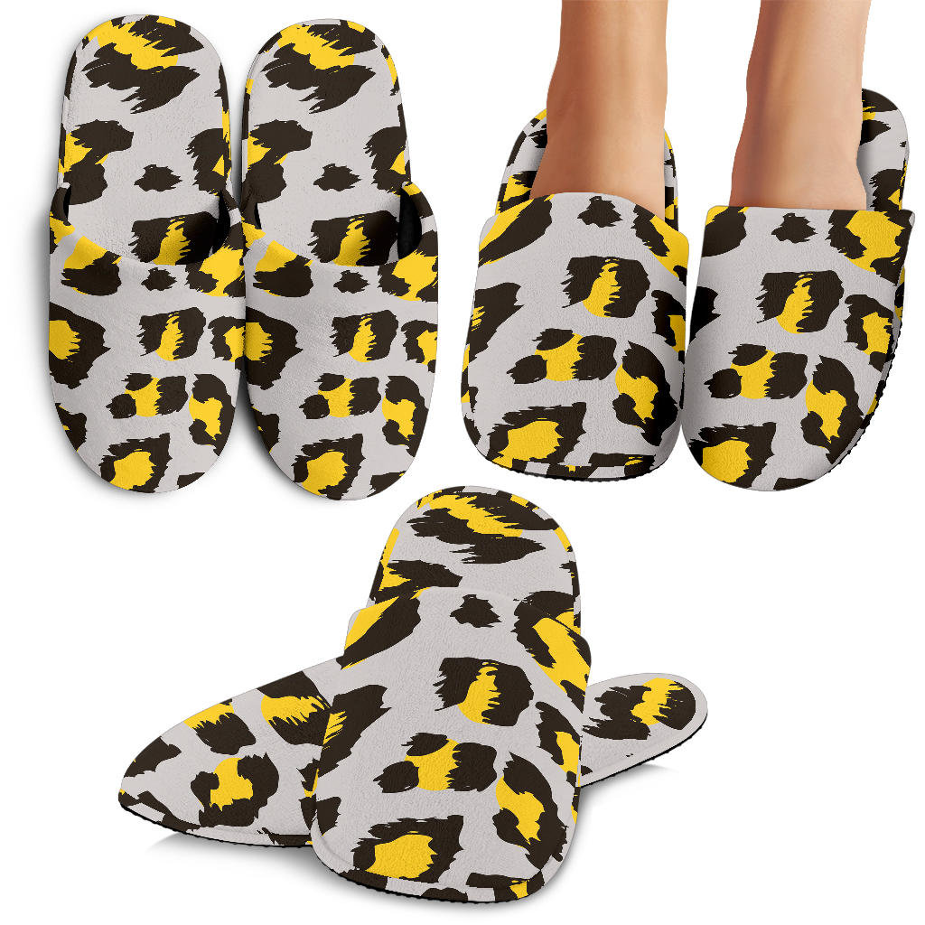 Gray Leopard Print Pattern Slippers