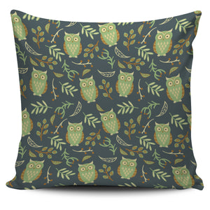 Cute Owls Leaves Pattern Pillow Cover