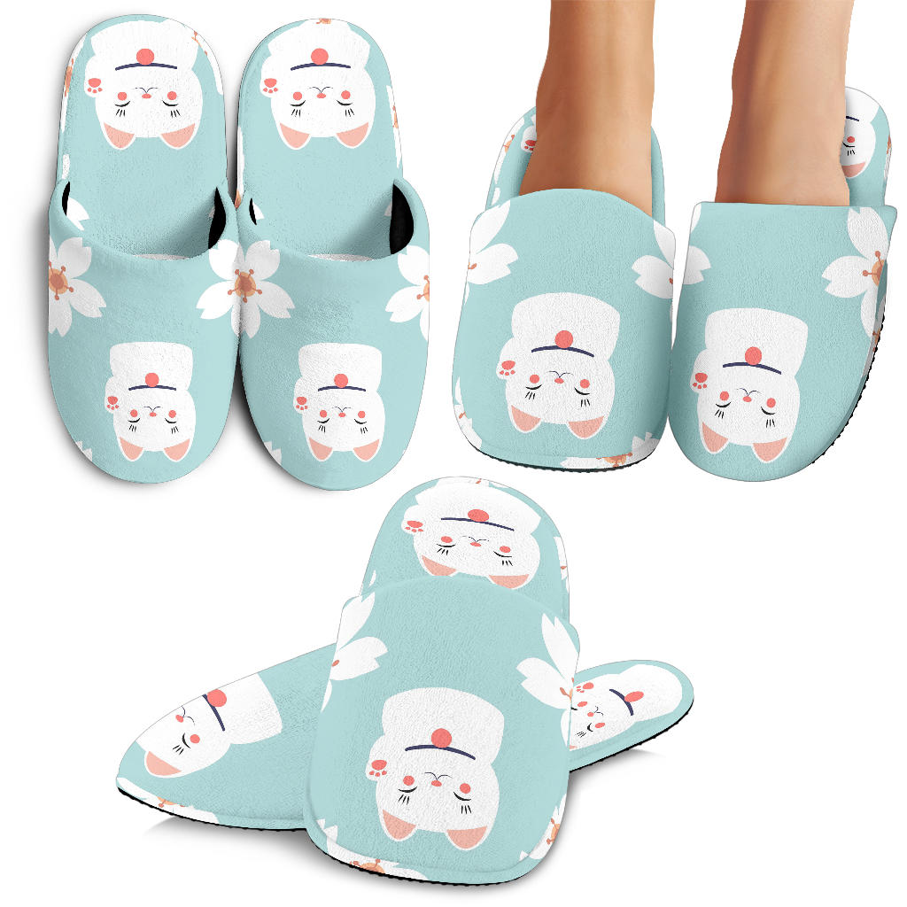 Maneki Neko Lucky Cat Sakura Slippers