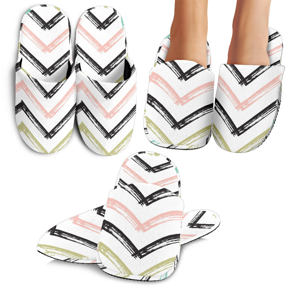 Zigzag  Chevron Paint Pattern Slippers