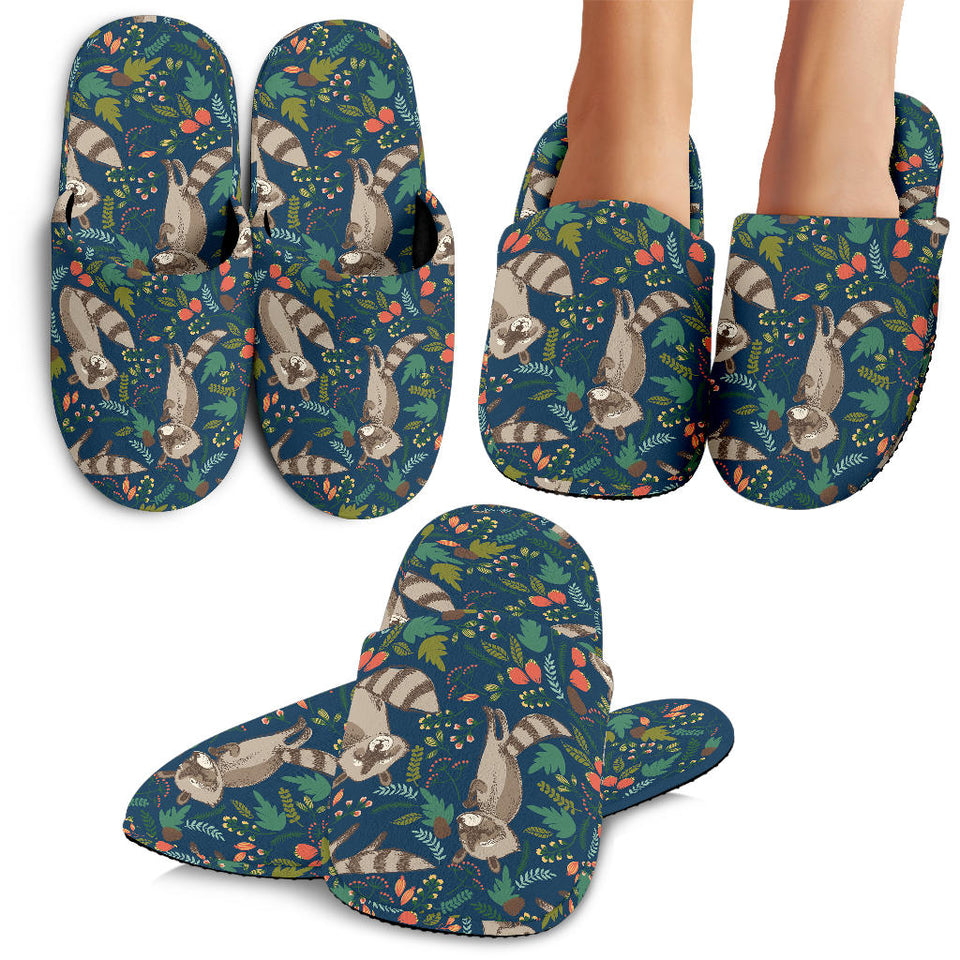 Raccoon Tropical Leaves Pattern Slippers