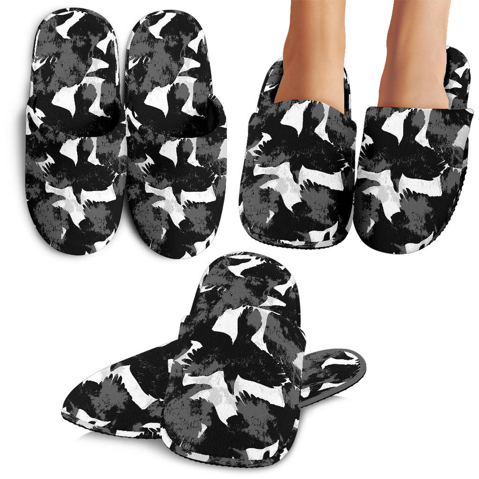 Crow Illustration Pattern Slippers