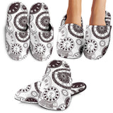 Classic Vintage Clock Pattern Slippers