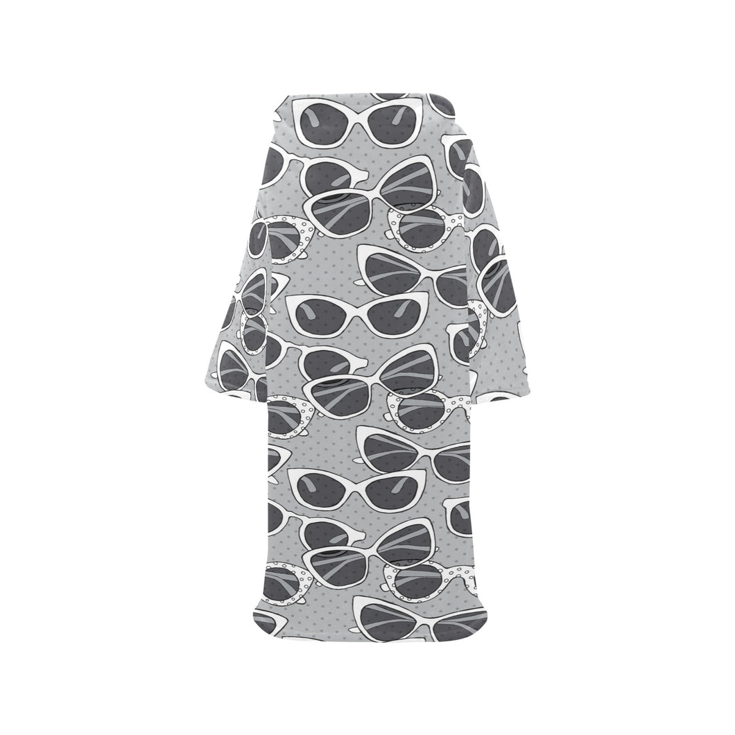 Sun Glasses Pattern Print Design 04 Blanket Robe with Sleeves